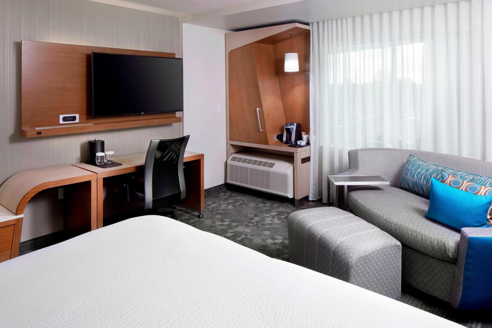 Hotel Courtyard By Marriott Houston Intercontinental Airport Exterior foto