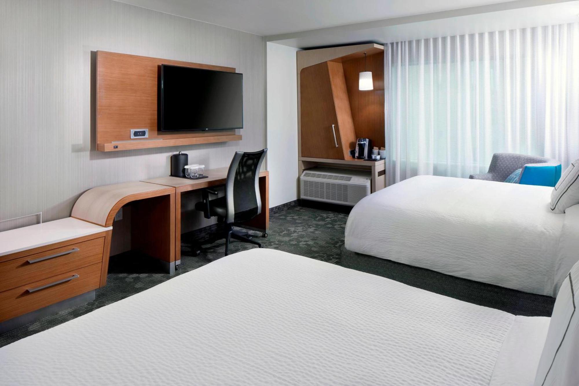 Hotel Courtyard By Marriott Houston Intercontinental Airport Exterior foto