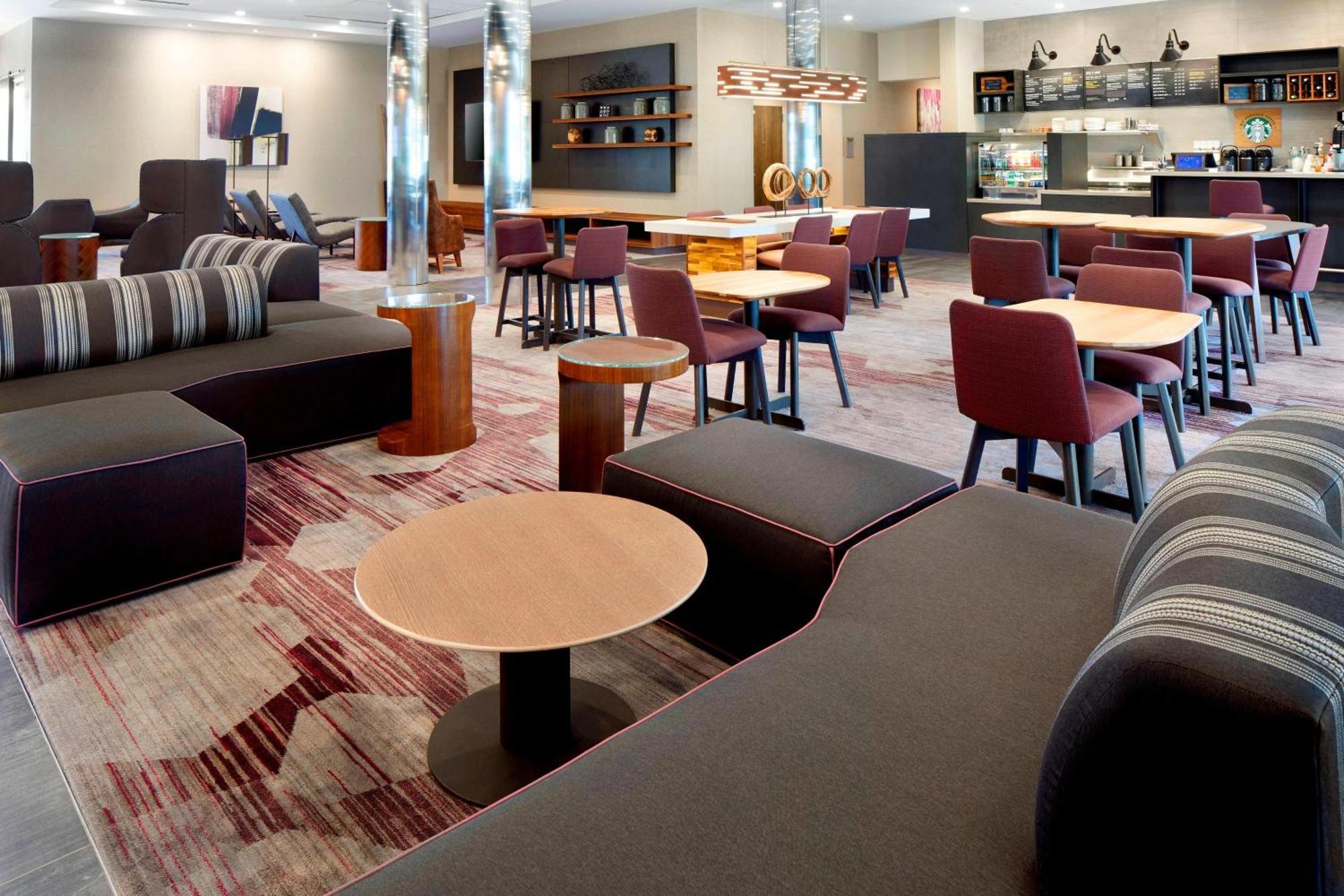 Hotel Courtyard By Marriott Houston Intercontinental Airport Exterior foto